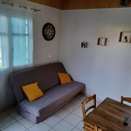 La Maison Bleu Du De Celine Chalet