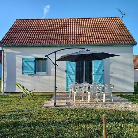 La Maison Bleu Du De Celine Chalet *